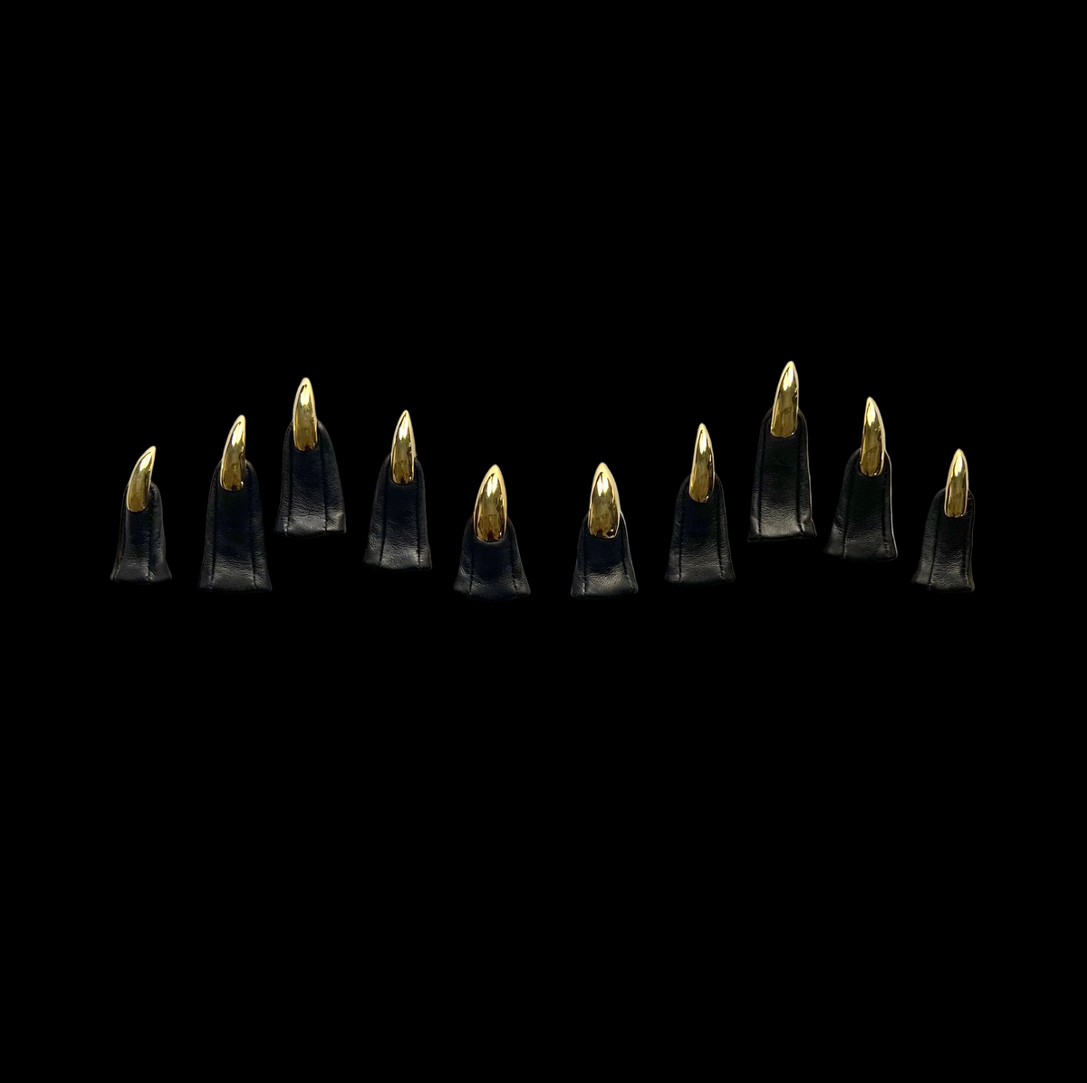 SAMPLE SALE (VEGAN) XL STILETTO NAIL TALON TIPS - WOMEN'S 8.0