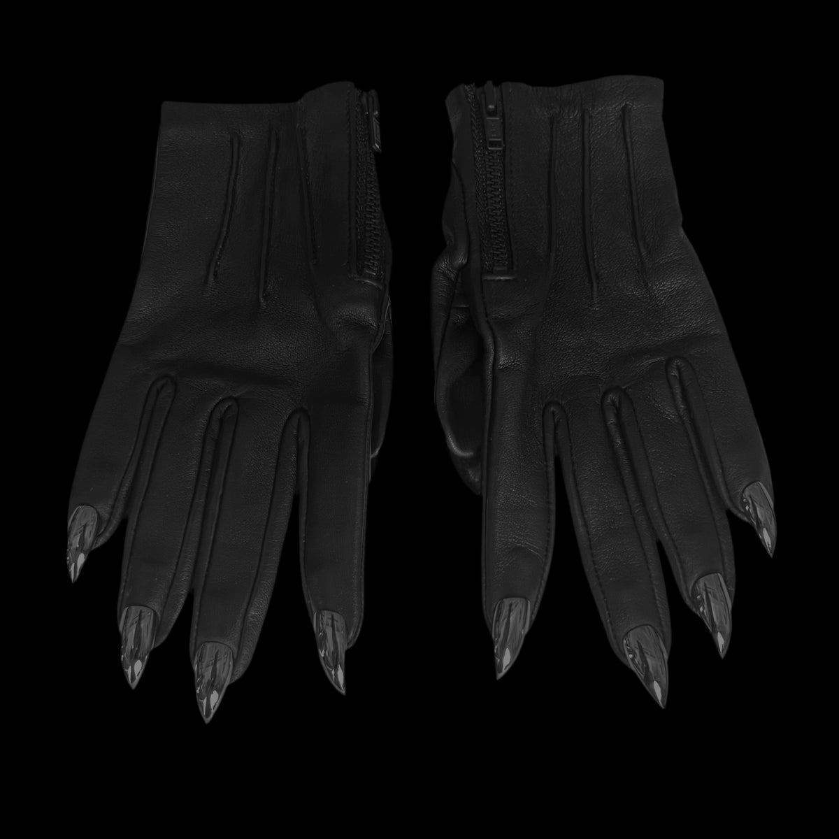 SAMPLE SALE VAMP NAIL GLOVES  WOMENS 6.5